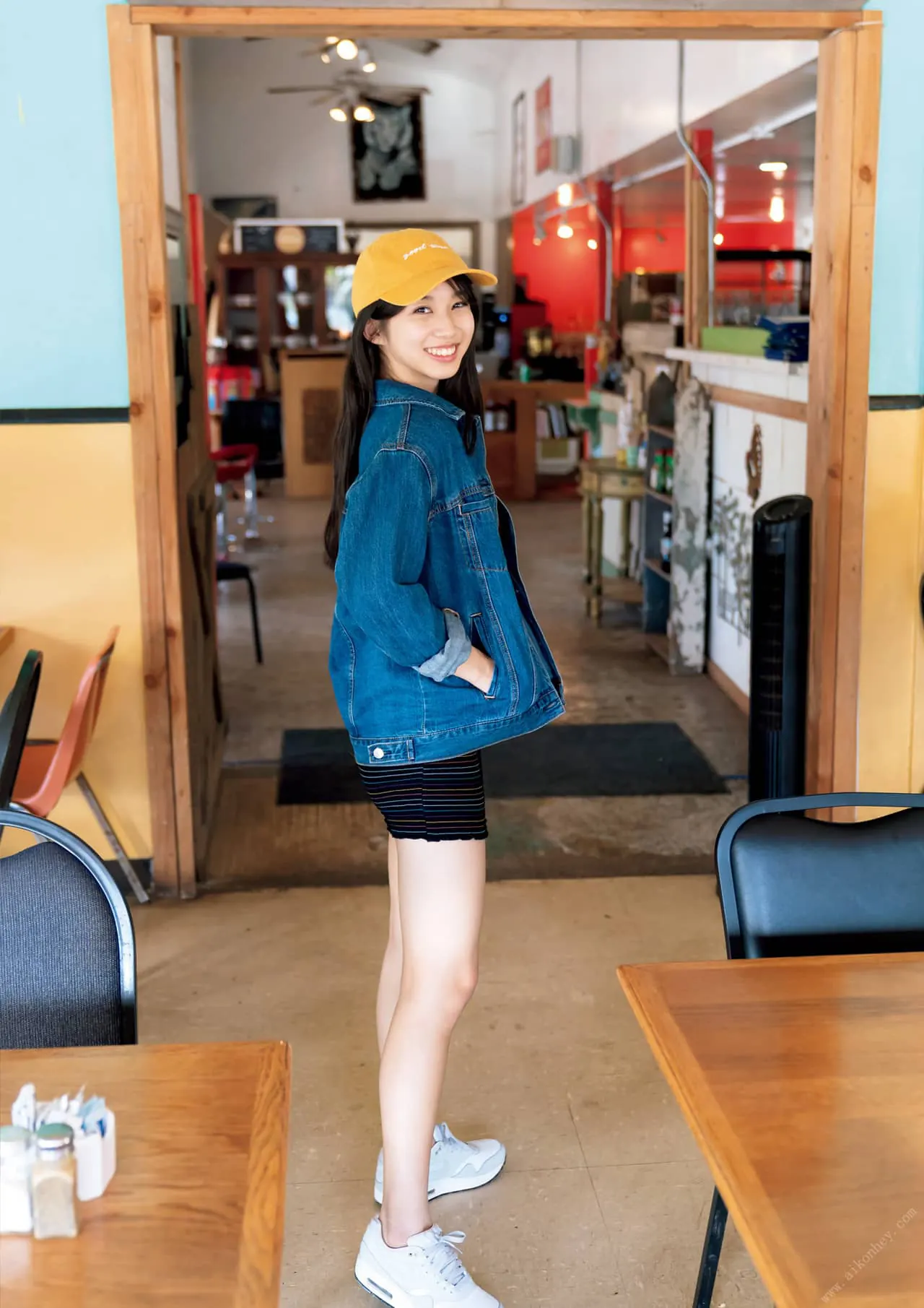 pic_2.webp